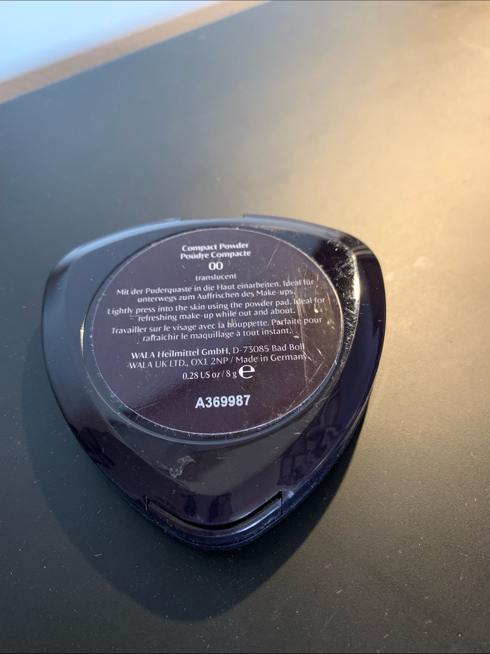 Dr. Hauschka Compact Powder - 00 new - Picture 3 of 3